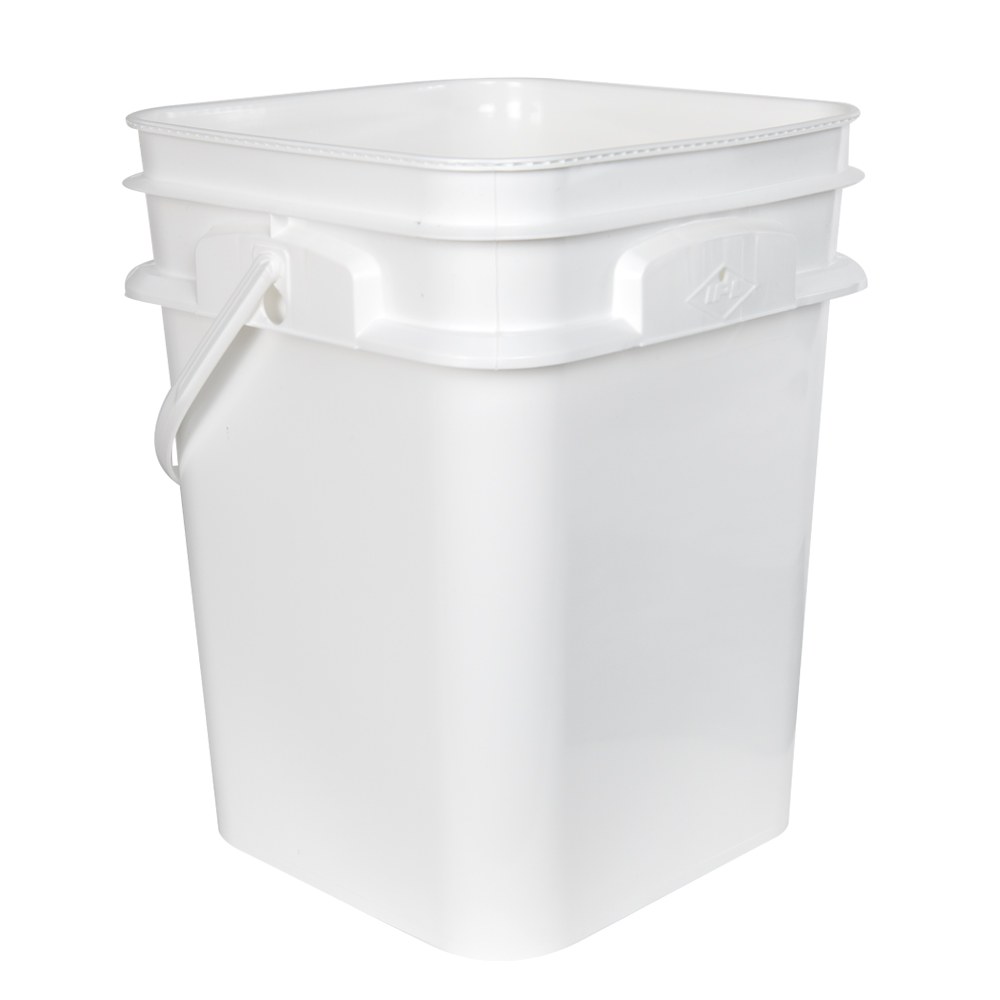 4 Gallon/15 Liter 30 Series White HDPE Square Pail with Handle