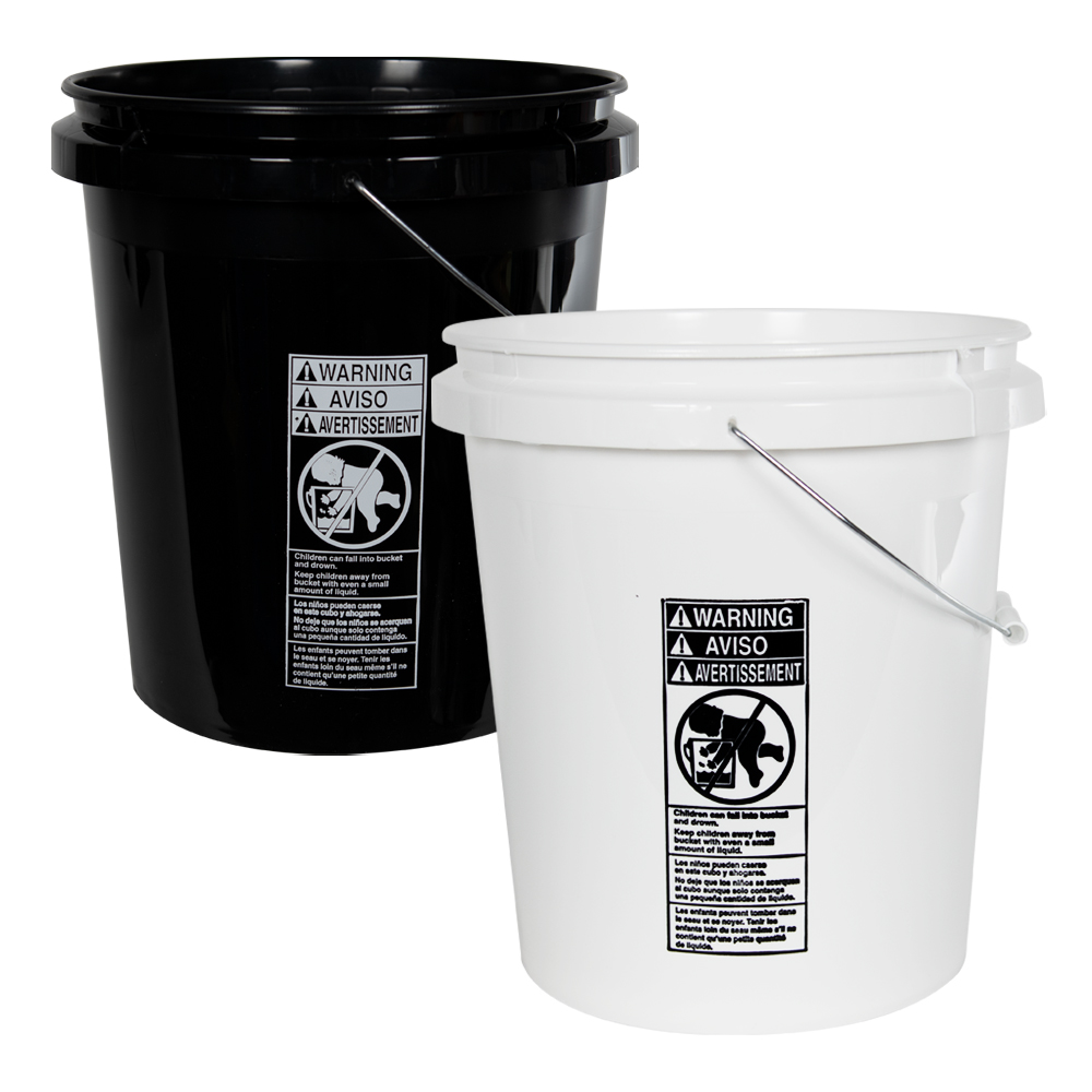 black 5 gallon bucket with lid. 