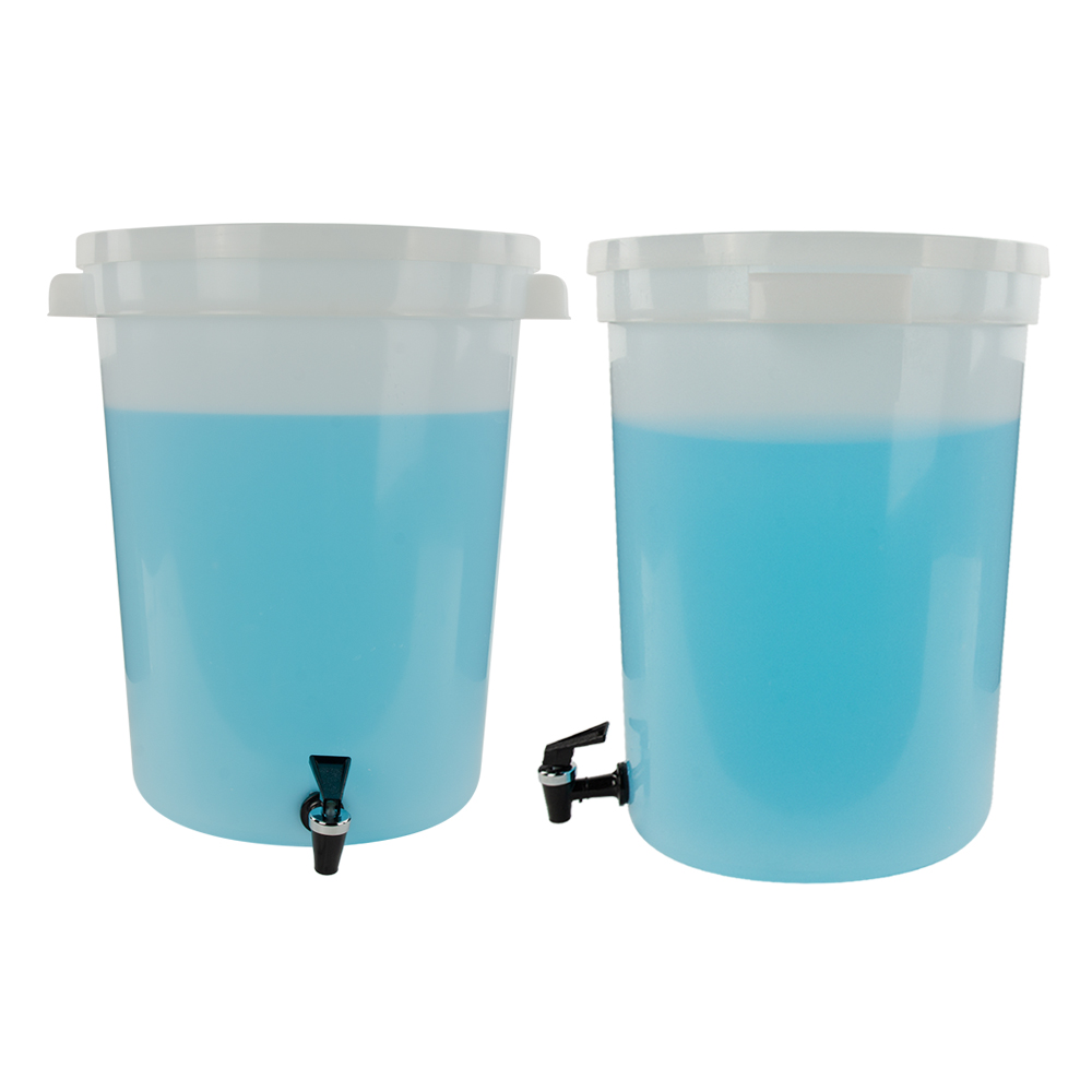 Tamco® Containers with Fast Draw Off Spigots U.S. Plastic Corp.